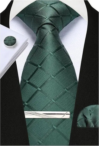 Tie, Clip & Pocket Square Set