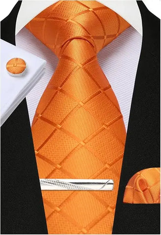 Tie, Clip & Pocket Square Set