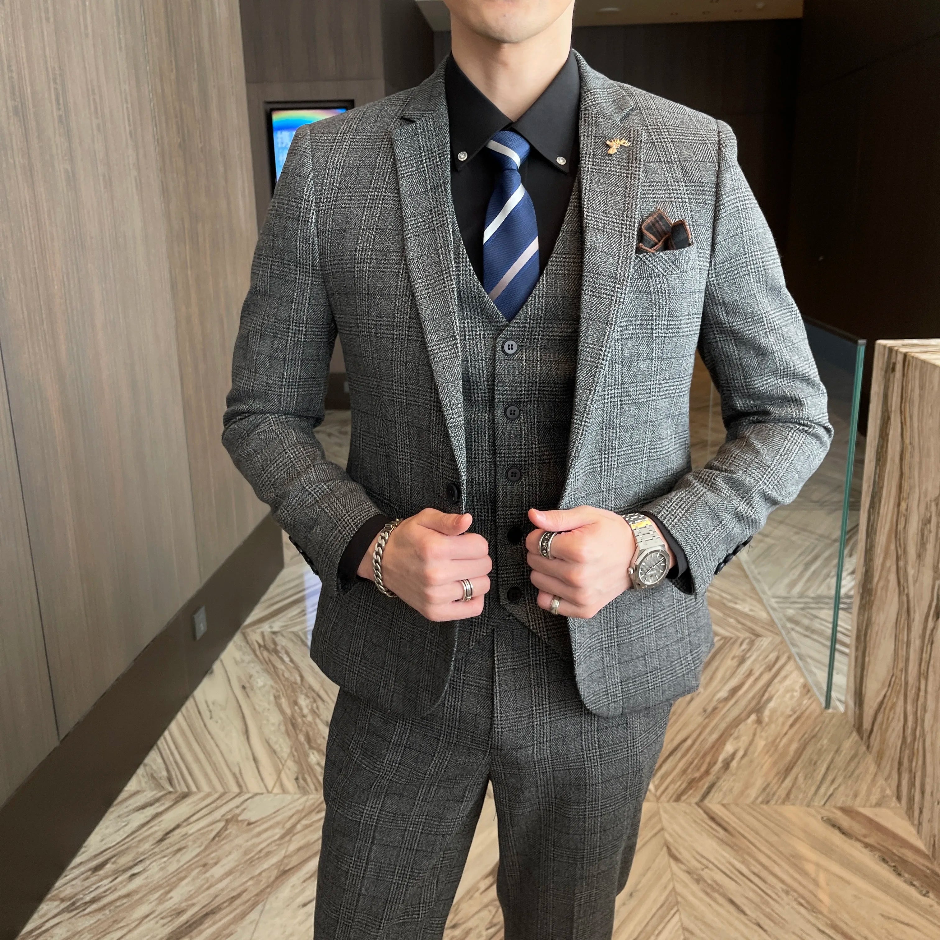 High Quality Plaid Three-Piece Suit