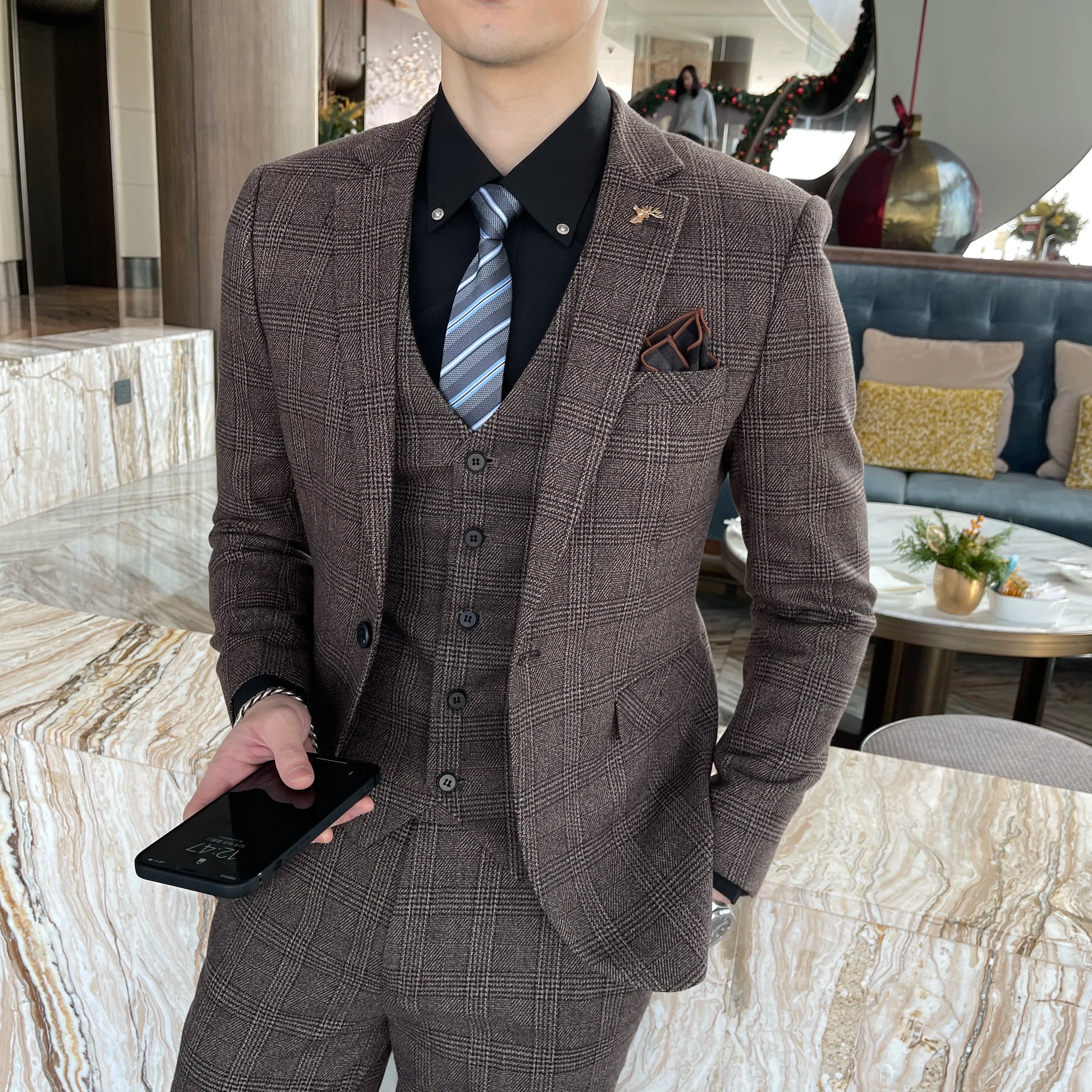 High Quality Plaid Three-Piece Suit