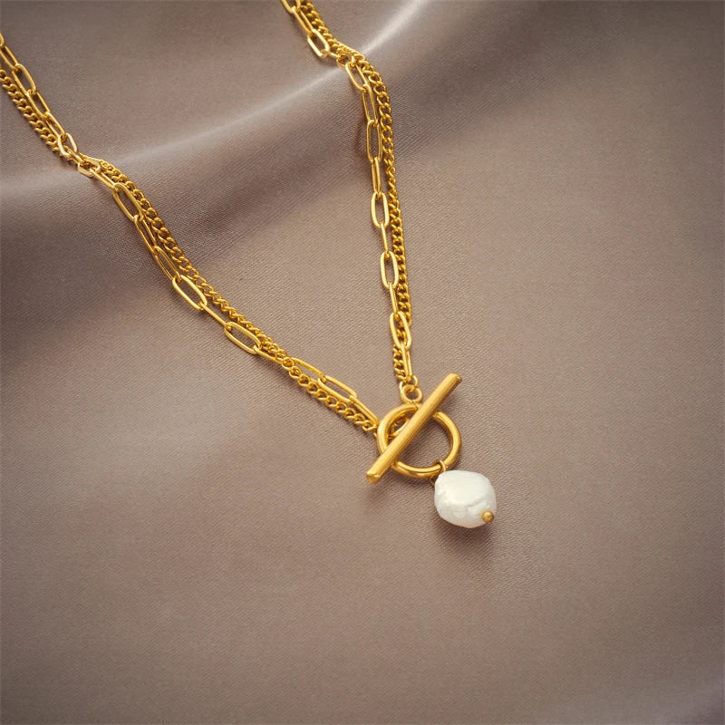 Pearl Toggle Chain Necklace