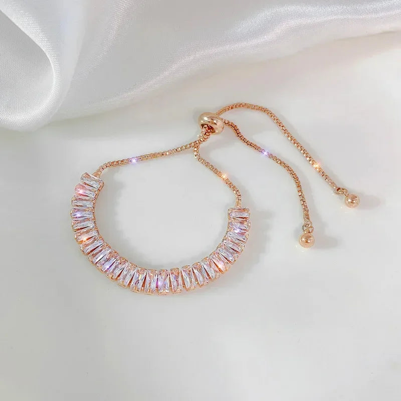 Simple Vintage Pendant Bracelet