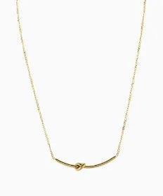 Layered & Pendant Necklaces