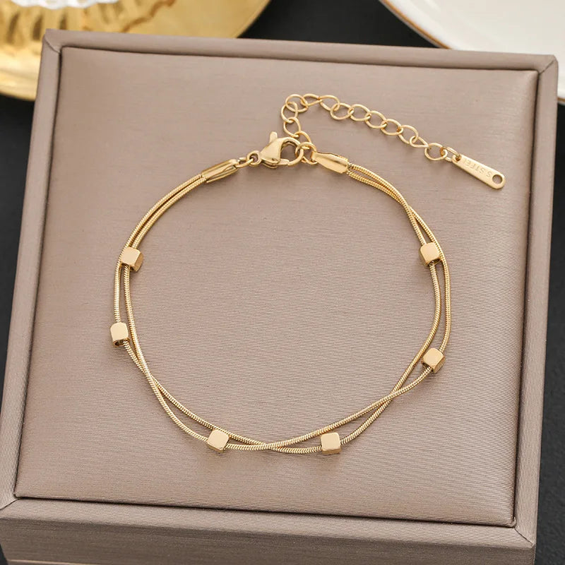 Simple Vintage Pendant Bracelet